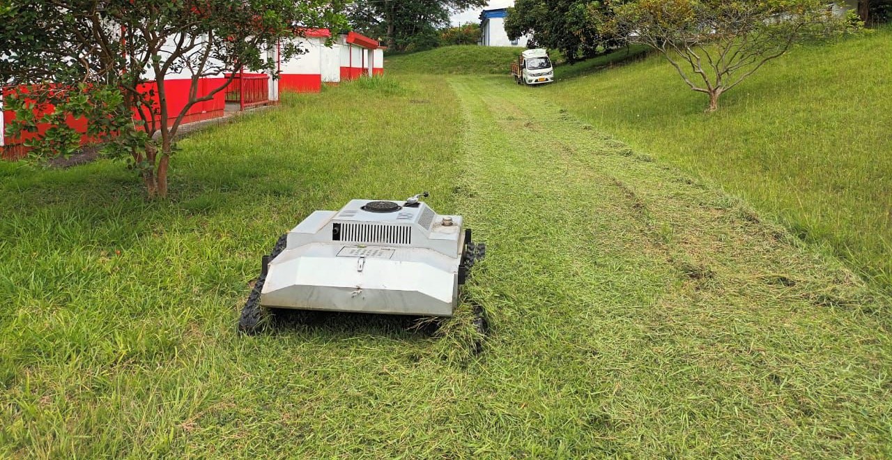 Robot cortacésped Y5-1080